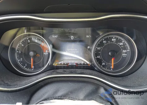 2019 Jeep Cherokee Limited 4X4 z USA, uszkodzony, nr VIN 1C4PJMDX4KD303627